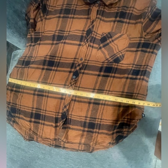 GAP Women’s XXL Flannel Shirt- Brown Plaid - Picture 8 of 10